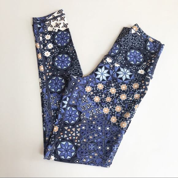 AERIE Print 7/8 Leggings Yoga Workout - Picture 6 of 6